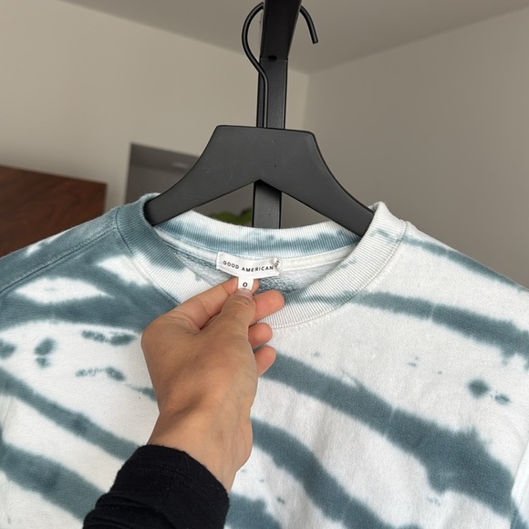 Good American tie dye sweatshirt - Picture 2 of 3
